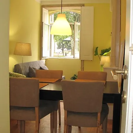 Foz Gardens アパート